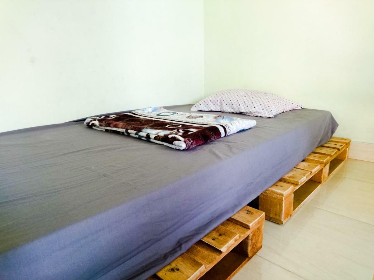 Srikaloka 12 Kostel - For Female And Couple Apartment Yogyakarta Bagian luar foto